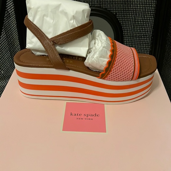 Kate Spade wedges. Brand new. In box. - Picture 1 of 4